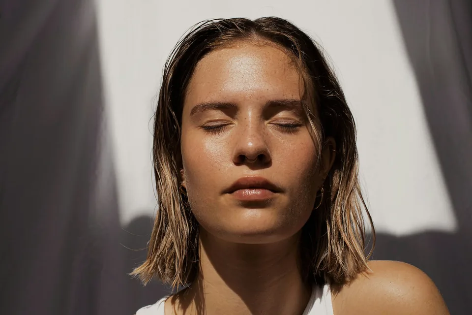 Portrait in the natural, eyes closed
